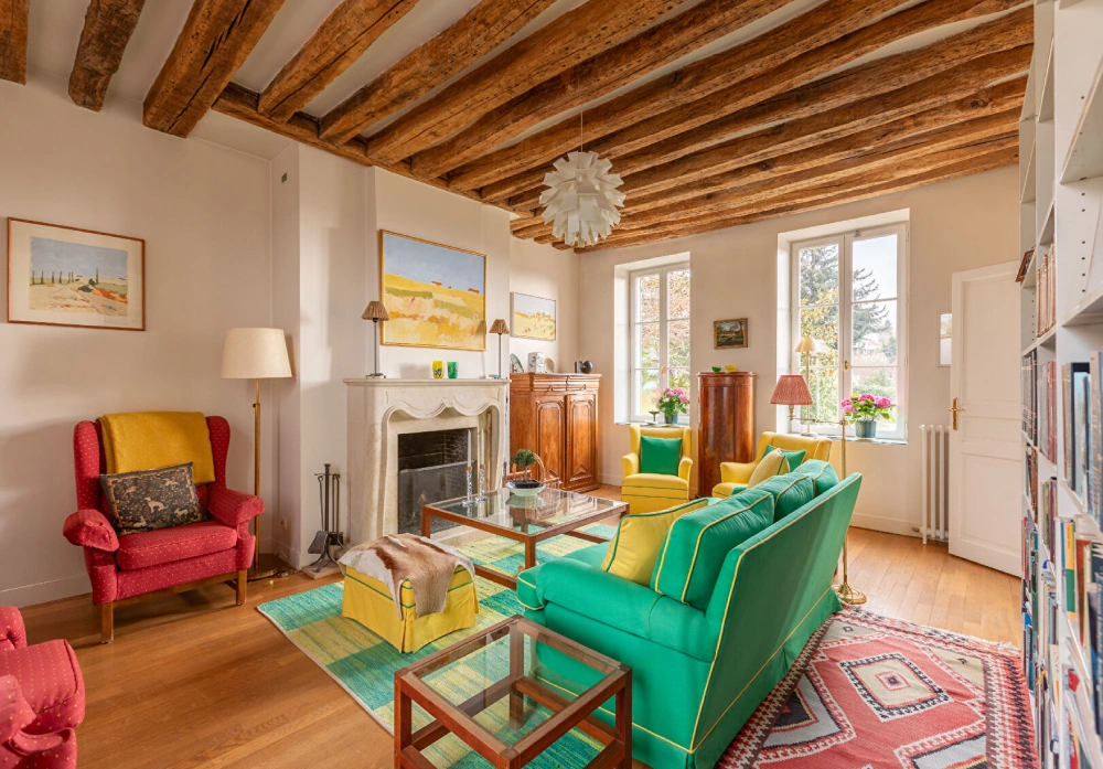 Une maison à vendre à Chambourcy par l'agence immobilière Mosaic