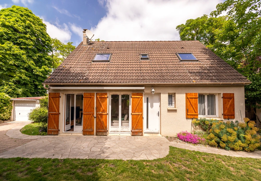 Maison à vendre 4 chambres à Sartrouville 78500 par l'agence MOSAIC